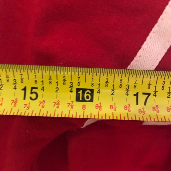 ✨5/$25 Red Sweatshirt - Picture 5 of 6